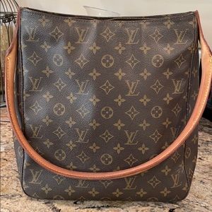 Authentic Louis Vuitton Gm Shoulder bag